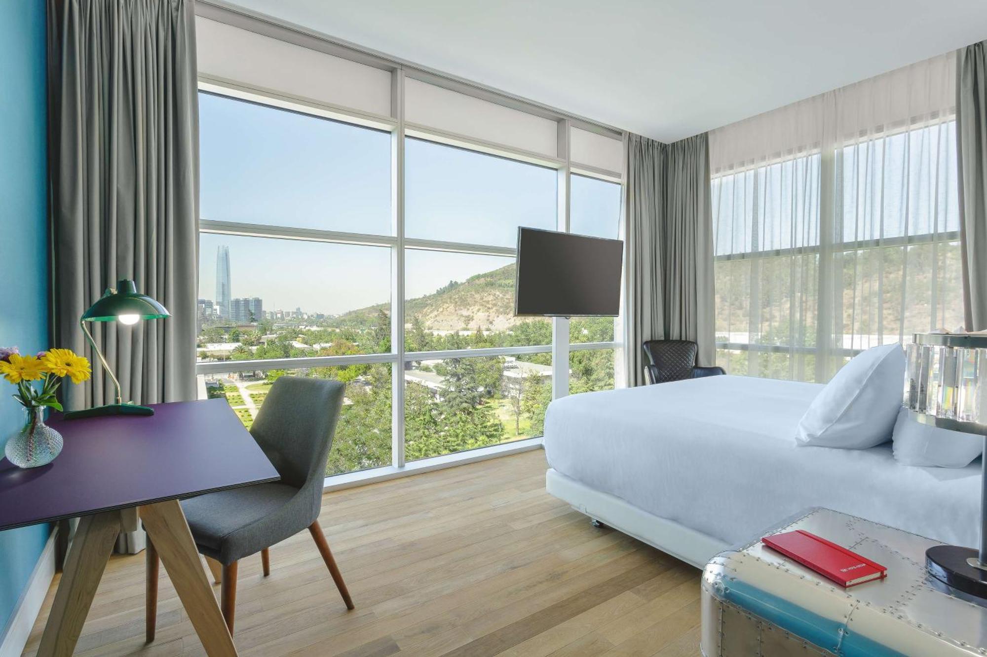 Nh Collection Casacostanera Hotel Santiago